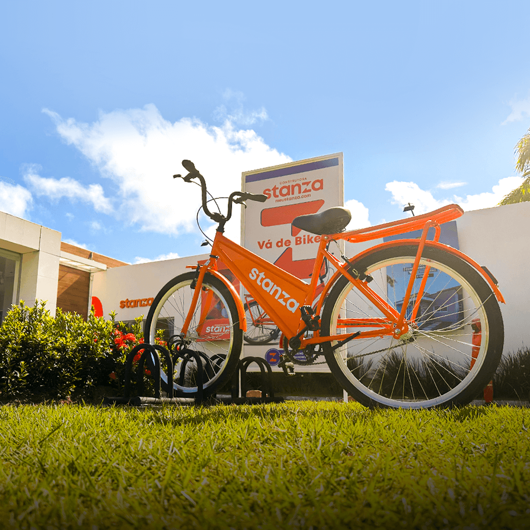 bike stanza na frente do escritorio da stanza em aracaju andar de bicicleta melhora a qualidade de vida